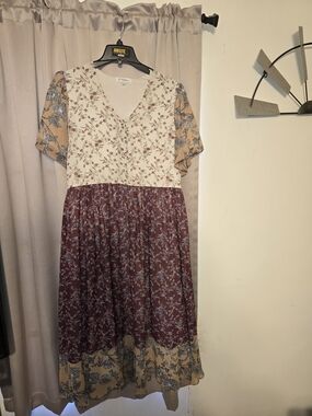 Polagram Mixed Floral V-Neck Midi Dress in Burgundy, Cream, and Tan